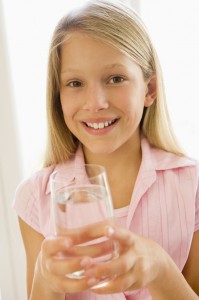 ¿Cuáles son las causas de la deshidratación infantil?